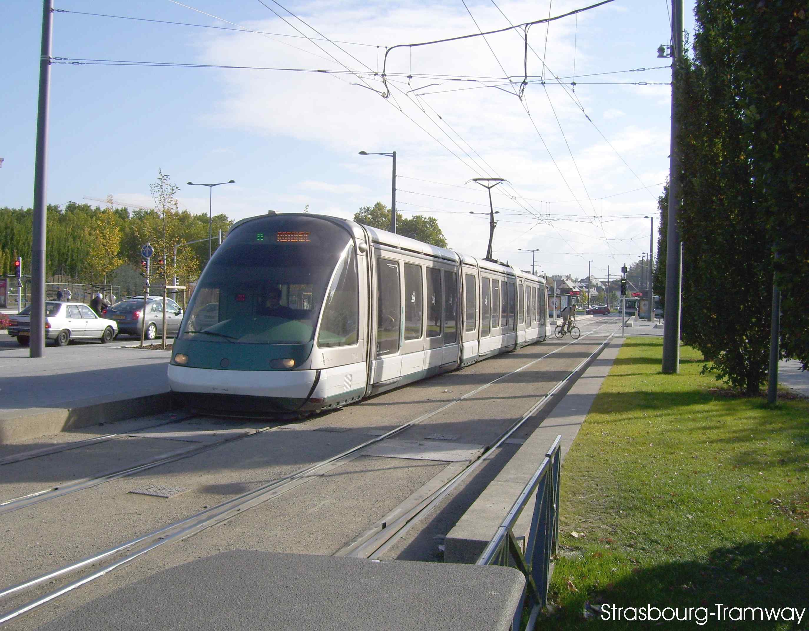 L'Eurotram n�1034 � destination de Rotonde.