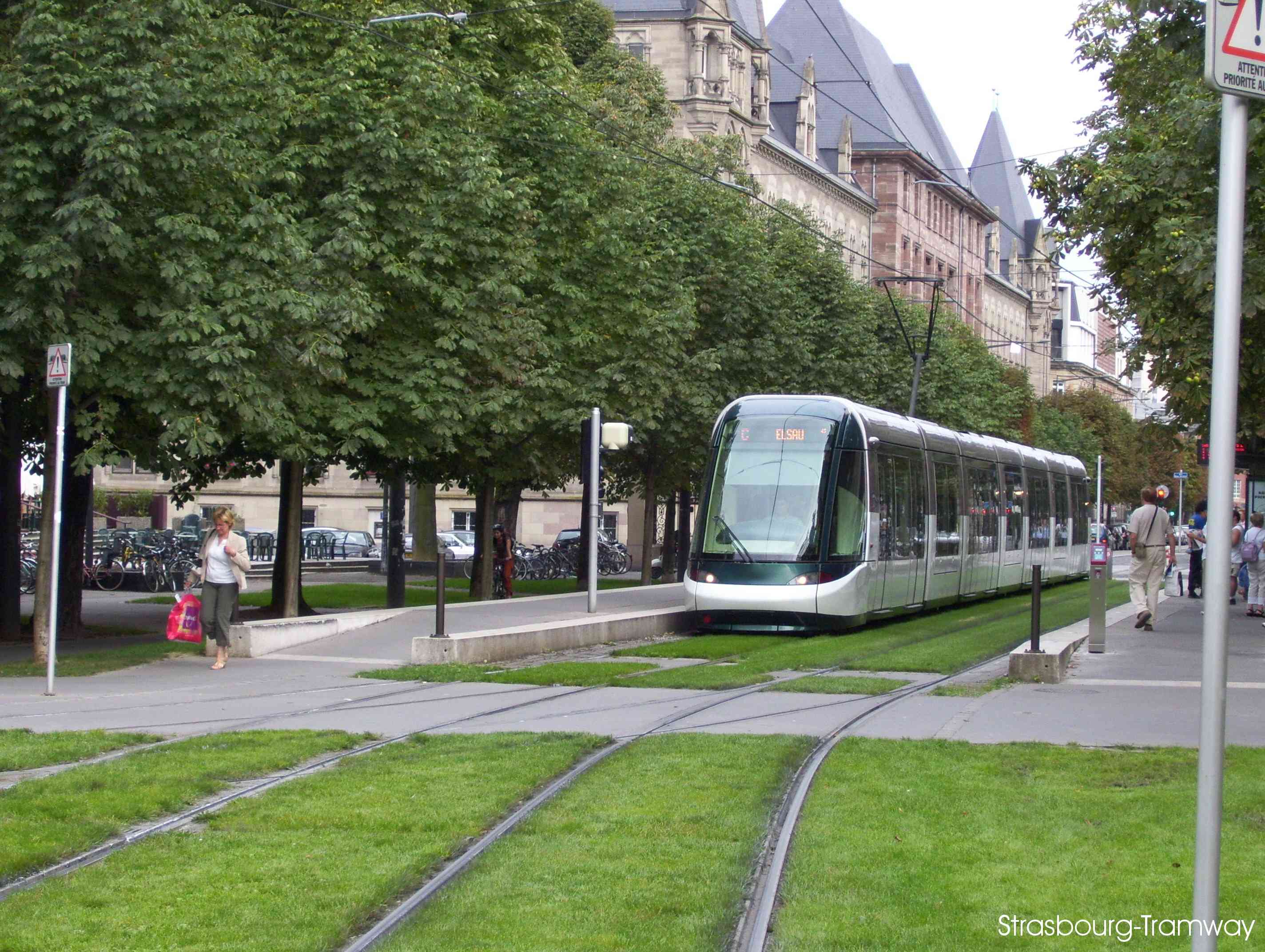 Un Citadis de la même provenance.